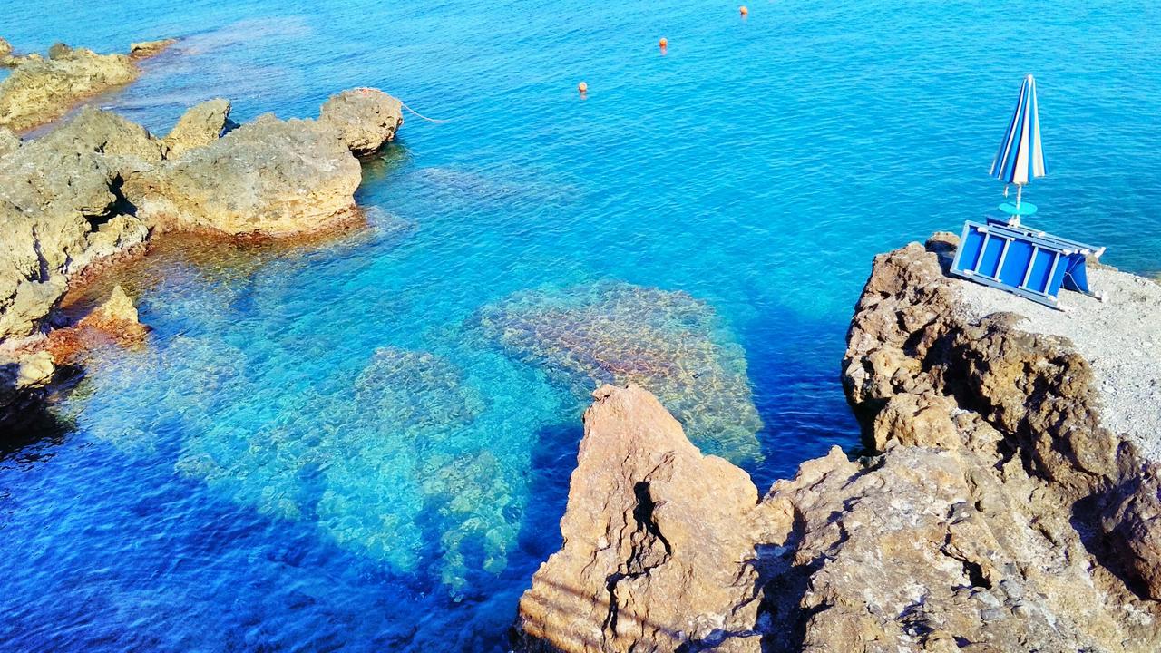 Caletta Del Porto Panzió Diamante Kültér fotó