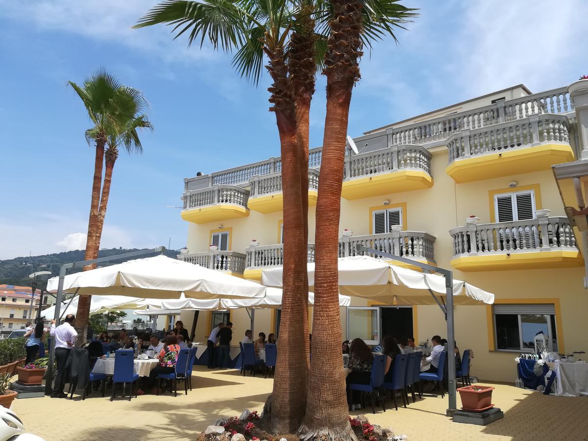 Caletta Del Porto Panzió Diamante Kültér fotó